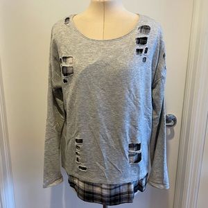Generation Love Distressed Sweatshirt Size L